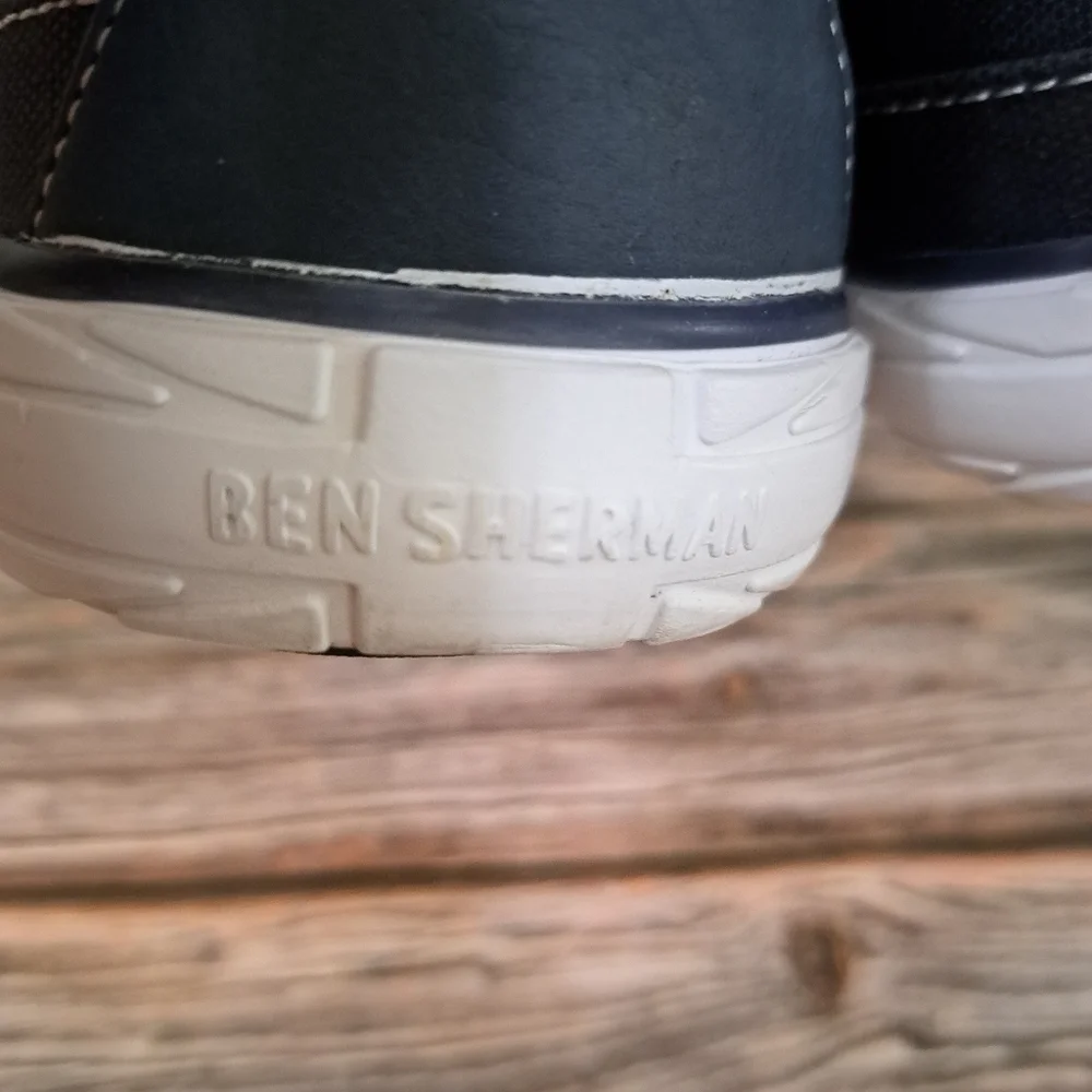 Men's‎ Size 11 Ben Sherman Black Canvas Sneakers